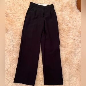 Aritzia effortless pant 0 navy nwot